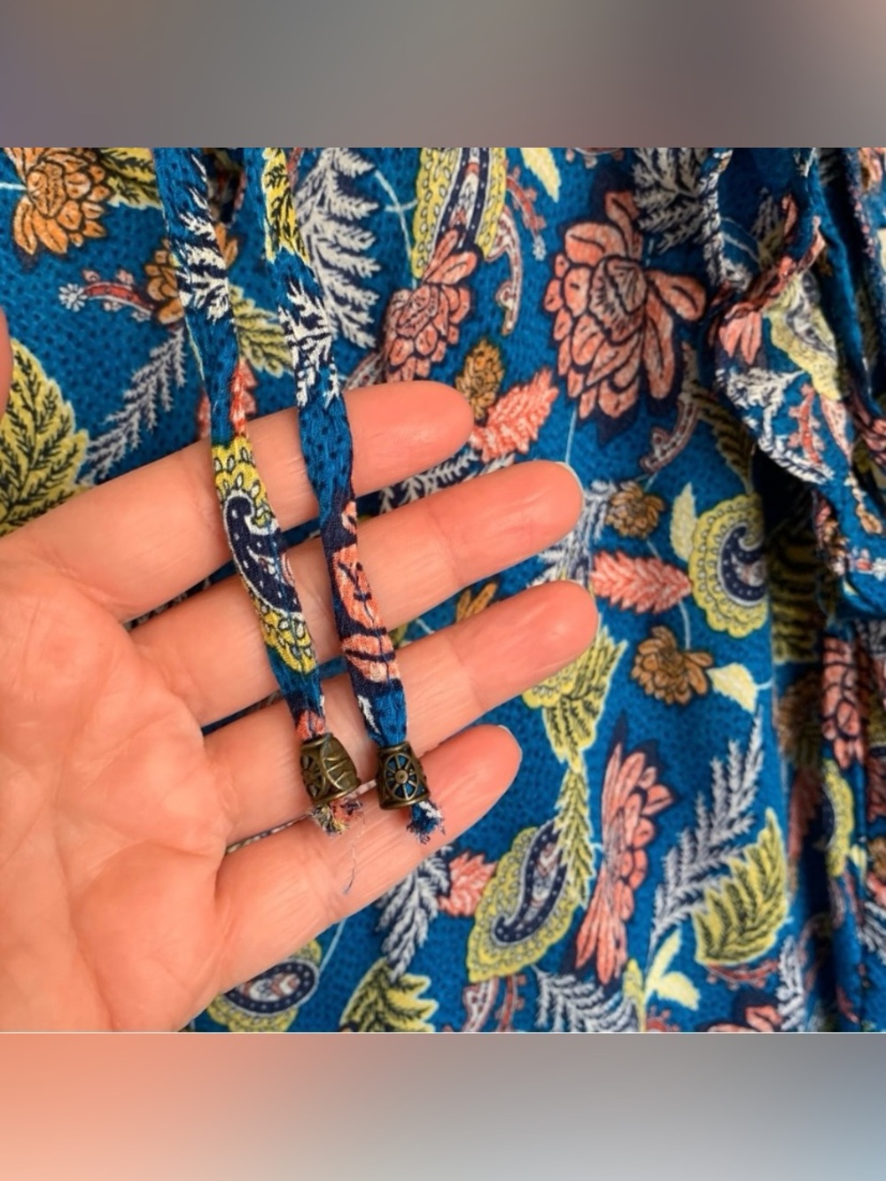 Knox Rose Blue Floral Sleeveless Blouse Top Size XS Bohemian Hippie NWT - Picture 7 of 17